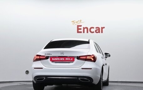 Mercedes-Benz A-Класс, 2022 год, 1 603 000 рублей, 2 фотография