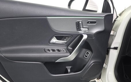 Mercedes-Benz A-Класс, 2022 год, 1 603 000 рублей, 15 фотография