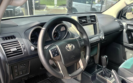 Toyota Land Cruiser Prado 150 рестайлинг 2, 2010 год, 2 423 000 рублей, 5 фотография
