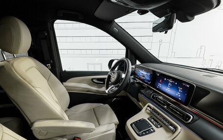 Mercedes-Benz V-Класс, 2024 год, 15 700 000 рублей, 27 фотография