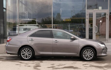 Toyota Camry, 2015 год, 2 200 000 рублей, 4 фотография