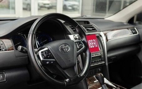Toyota Camry, 2015 год, 2 200 000 рублей, 11 фотография