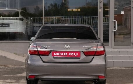 Toyota Camry, 2015 год, 2 200 000 рублей, 6 фотография
