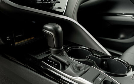 Toyota Camry, 2021 год, 2 990 000 рублей, 22 фотография