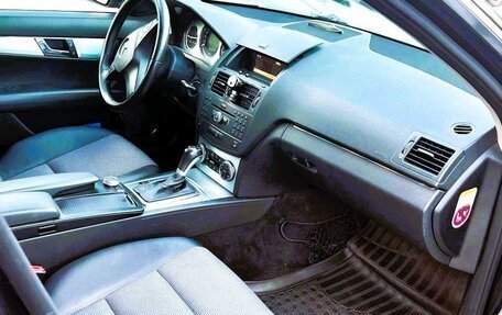 Mercedes-Benz C-Класс, 2007 год, 950 000 рублей, 12 фотография
