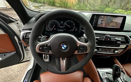 BMW 5 серия, 2019 год, 5 000 000 рублей, 22 фотография