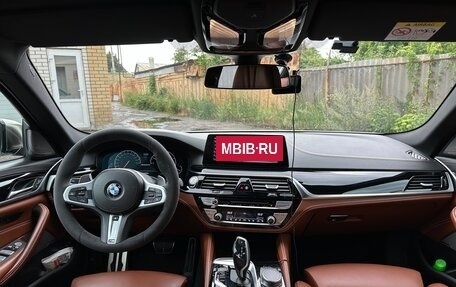 BMW 5 серия, 2019 год, 5 000 000 рублей, 21 фотография