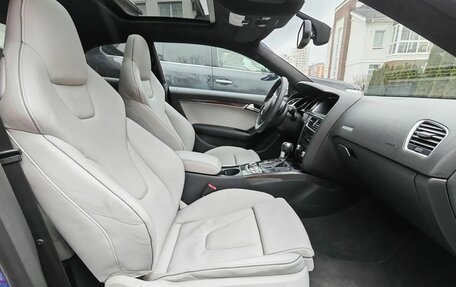 Audi RS 5, 2013 год, 2 699 999 рублей, 13 фотография