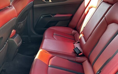 KIA K5, 2021 год, 2 400 000 рублей, 7 фотография