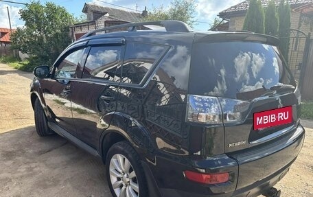Mitsubishi Outlander III рестайлинг 3, 2010 год, 1 150 000 рублей, 2 фотография