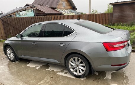 Skoda Superb III рестайлинг, 2021 год, 2 399 000 рублей, 4 фотография
