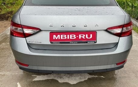 Skoda Superb III рестайлинг, 2021 год, 2 399 000 рублей, 2 фотография