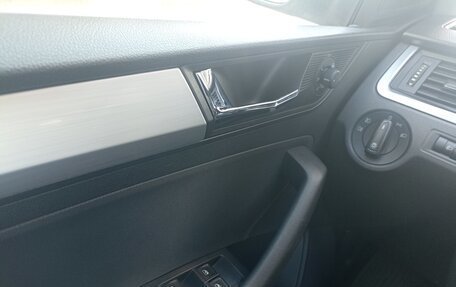 Skoda Rapid I, 2018 год, 1 650 000 рублей, 10 фотография