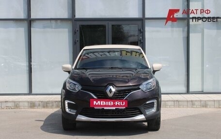 Renault Kaptur I рестайлинг, 2017 год, 1 610 000 рублей, 2 фотография