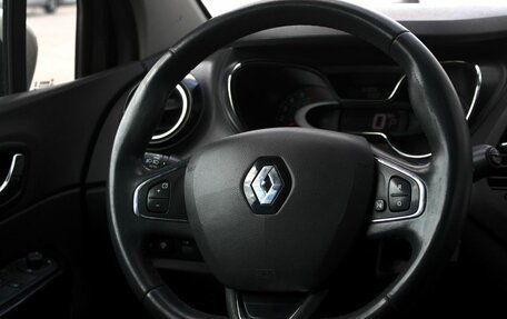 Renault Kaptur I рестайлинг, 2017 год, 1 610 000 рублей, 17 фотография