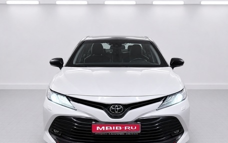 Toyota Camry, 2020 год, 2 740 000 рублей, 2 фотография