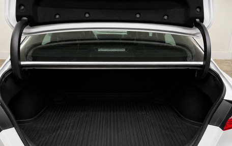 Toyota Camry, 2020 год, 2 740 000 рублей, 15 фотография