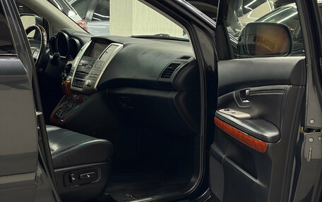 Lexus RX II рестайлинг, 2004 год, 1 597 000 рублей, 32 фотография