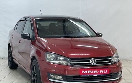Volkswagen Polo VI (EU Market), 2016 год, 1 050 000 рублей, 2 фотография