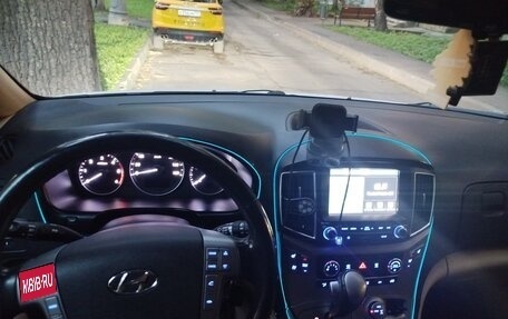 Hyundai Grand Starex Grand Starex I рестайлинг 2, 2018 год, 4 800 000 рублей, 1 фотография