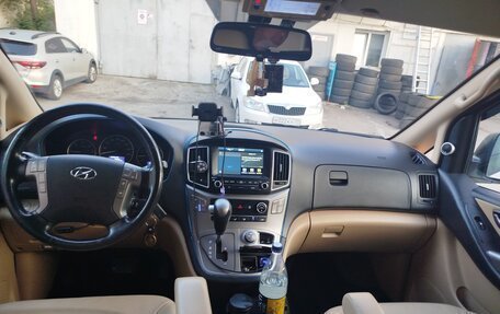 Hyundai Grand Starex Grand Starex I рестайлинг 2, 2018 год, 4 800 000 рублей, 9 фотография