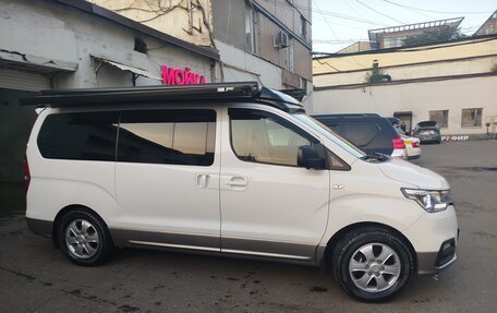 Hyundai Grand Starex Grand Starex I рестайлинг 2, 2018 год, 4 800 000 рублей, 16 фотография