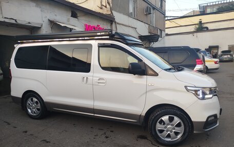 Hyundai Grand Starex Grand Starex I рестайлинг 2, 2018 год, 4 800 000 рублей, 17 фотография