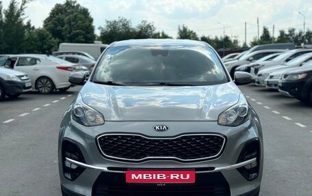 KIA Sportage IV рестайлинг, 2020 год, 2 590 000 рублей, 2 фотография