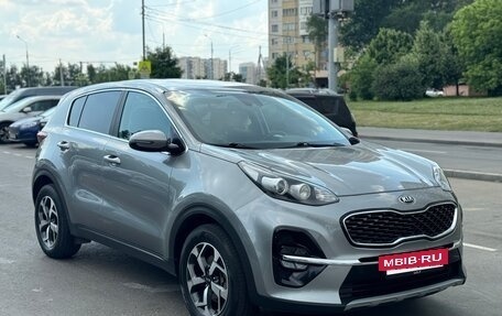 KIA Sportage IV рестайлинг, 2020 год, 2 590 000 рублей, 3 фотография