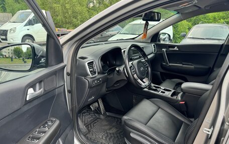 KIA Sportage IV рестайлинг, 2020 год, 2 590 000 рублей, 10 фотография