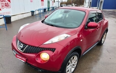 Nissan Juke II, 2012 год, 900 000 рублей, 4 фотография