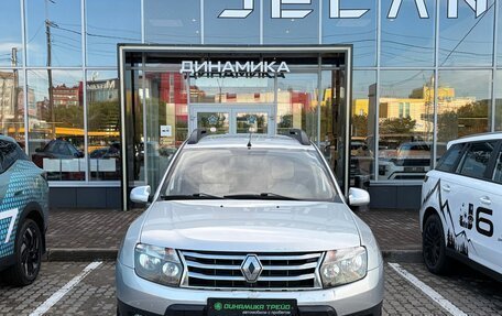 Renault Duster I рестайлинг, 2013 год, 855 000 рублей, 2 фотография