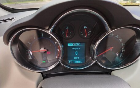 Chevrolet Cruze II, 2014 год, 800 000 рублей, 2 фотография