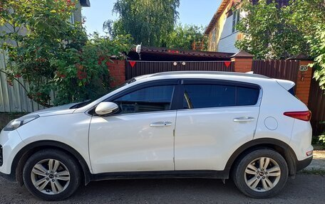 KIA Sportage IV рестайлинг, 2018 год, 2 200 000 рублей, 3 фотография