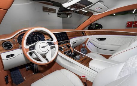 Bentley Continental GT III, 2020 год, 17 500 000 рублей, 15 фотография