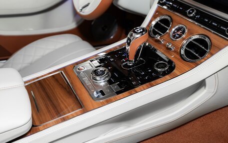 Bentley Continental GT III, 2020 год, 17 500 000 рублей, 23 фотография