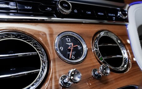 Bentley Continental GT III, 2020 год, 17 500 000 рублей, 27 фотография