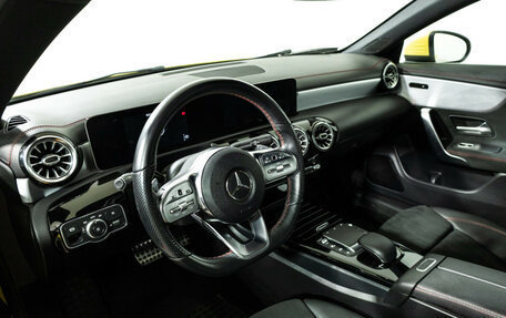 Mercedes-Benz CLA, 2020 год, 2 449 700 рублей, 12 фотография