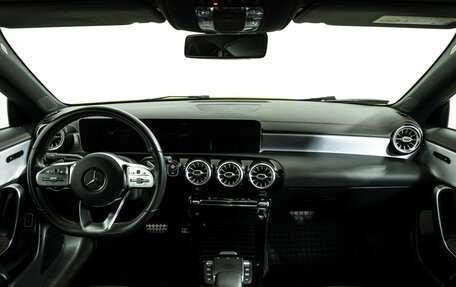 Mercedes-Benz CLA, 2020 год, 2 449 700 рублей, 14 фотография