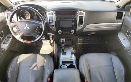 Mitsubishi Pajero IV, 2019 год, 3 419 000 рублей, 10 фотография