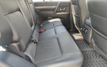 Mitsubishi Pajero IV, 2019 год, 3 419 000 рублей, 11 фотография