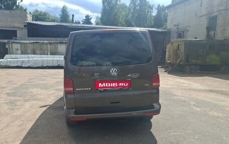 Volkswagen Multivan T5, 2012 год, 2 250 000 рублей, 4 фотография