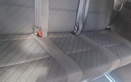 Volkswagen Multivan T5, 2012 год, 2 250 000 рублей, 12 фотография