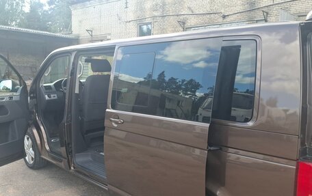 Volkswagen Multivan T5, 2012 год, 2 250 000 рублей, 10 фотография