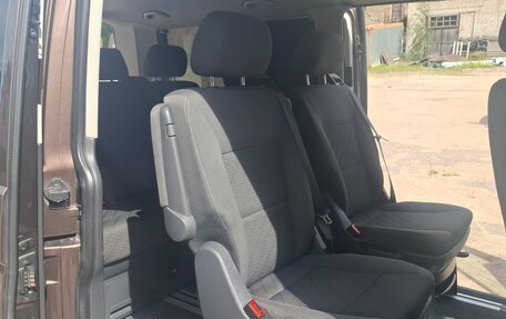 Volkswagen Multivan T5, 2012 год, 2 250 000 рублей, 16 фотография