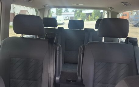 Volkswagen Multivan T5, 2012 год, 2 250 000 рублей, 21 фотография