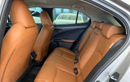 Lexus UX I, 2022 год, 2 763 000 рублей, 13 фотография