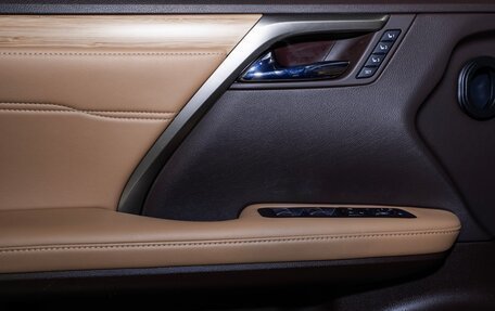 Lexus RX IV рестайлинг, 2019 год, 4 250 000 рублей, 11 фотография
