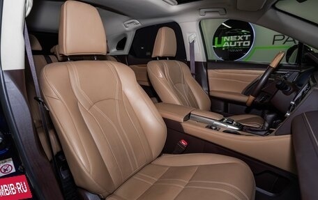 Lexus RX IV рестайлинг, 2019 год, 4 250 000 рублей, 15 фотография