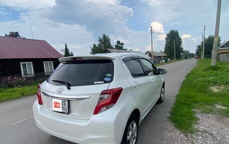 Toyota Vitz, 2014 год, 900 000 рублей, 5 фотография